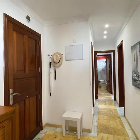 Casa Karoline With A Sunny Terrace, Heated Pool, Comfort And Privacy In A Quiet Neighborhood Villa *