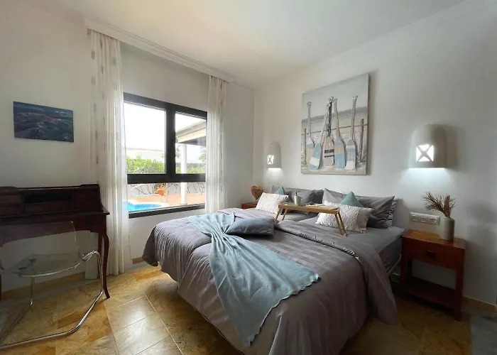 Casa Karoline With A Sunny Terrace, Heated Pool, Comfort And Privacy In A Quiet Neighborhood פלאיה בלנקה